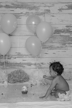 Linda-bw-70