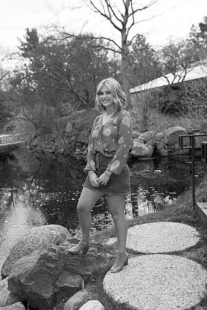 Kamryn-bw-17