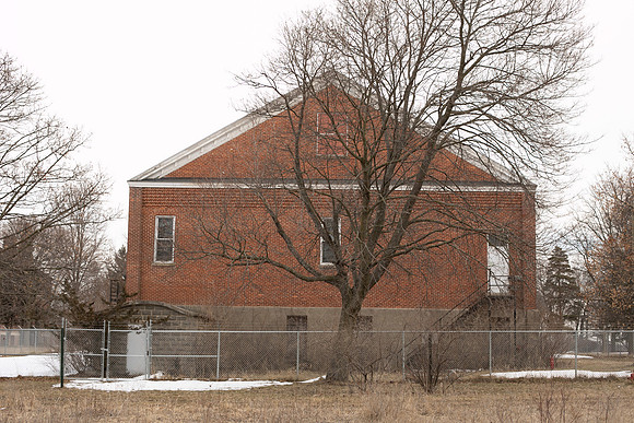 Gymnasium#33-West