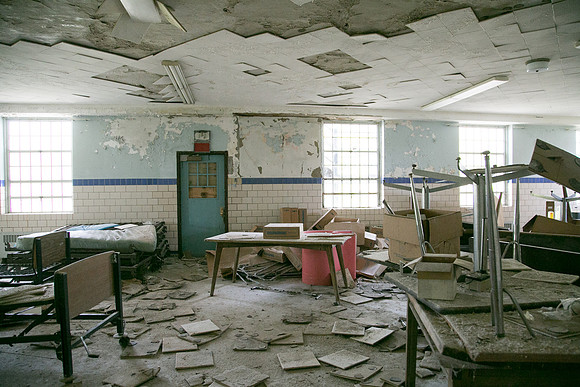 Boys Dorm-23