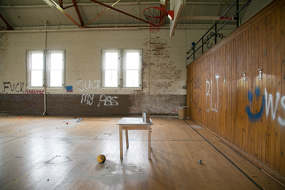 Gymnasium-32