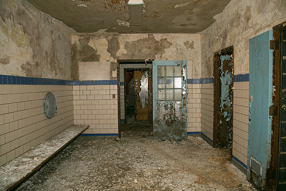 Boys Dorm-13