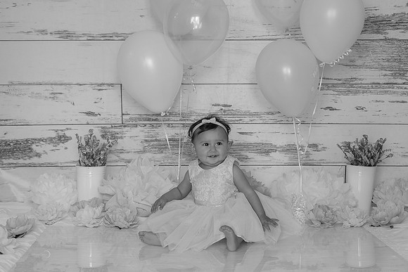 Linda-bw-10