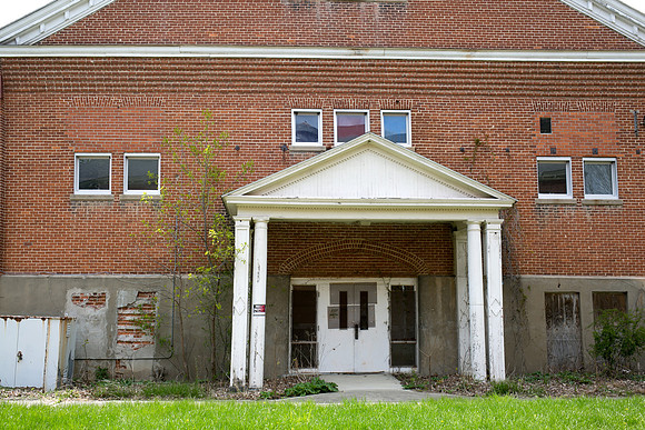 Gymnasium-1