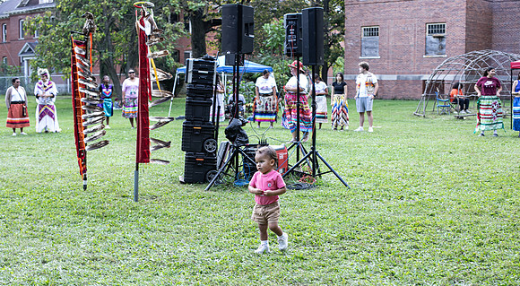 CPowwow-70