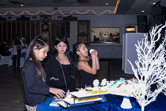 ahjinees-109