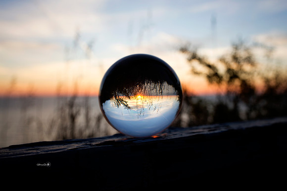 lensball