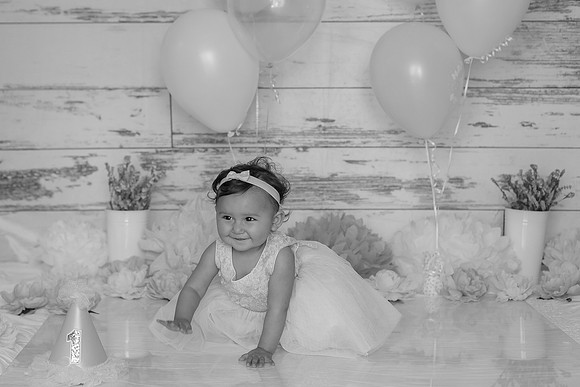 Linda-bw-6
