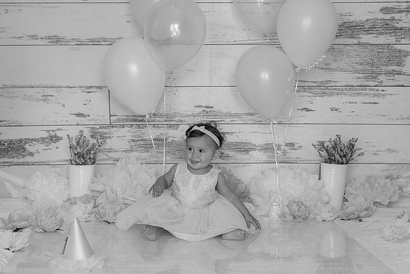 Linda-bw-3