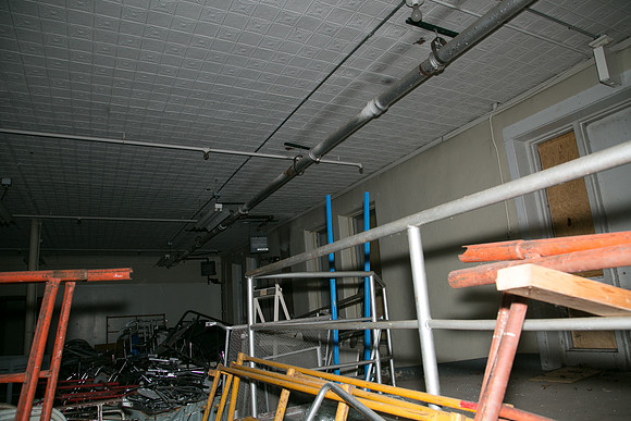 Gymnasium-19