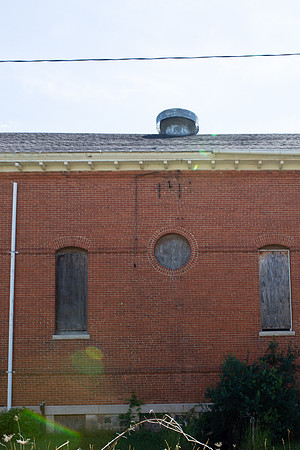 15 School-Chapel West Side