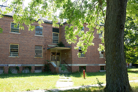 7 Lg Boys Dorm West Side right view